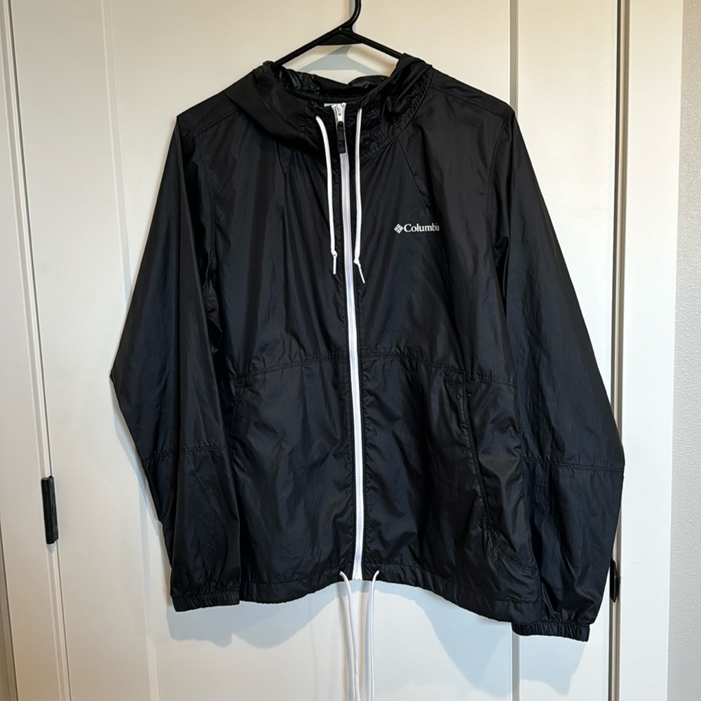 Columbia Black Windbreaker Jacket with White Accents
